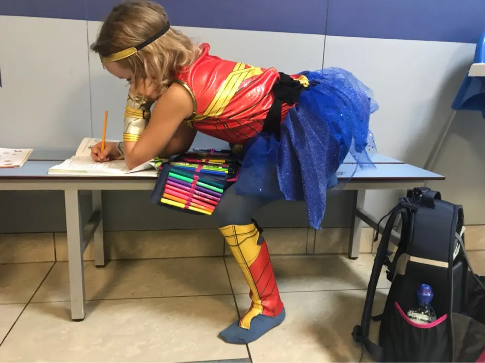 Wonder Woman Хэллоуина Supergirl Deluxe Child на заре справедливости супергероя Обувь для