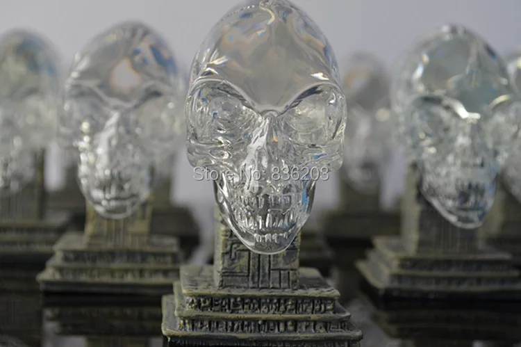 Индиана Джонс Королевство Кристальный инопланетянин фигурка в виде черепа