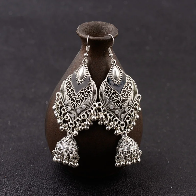 DOUVEI индийские ювелирные изделия Jhumka серебристого цвета полые колокольчики Эффектные серьги богемные винтажные этнические серьги капли воды для женщин