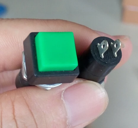 12 мм Мгновенный кнопочный переключатель красного и зеленого цвета с пружинным