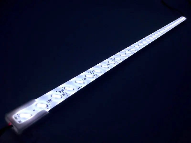 Жесткая светодиодная лента для бассейна 50 см IP68 9 Вт SMD 7020 36 светодиодов 12 В | Лампы