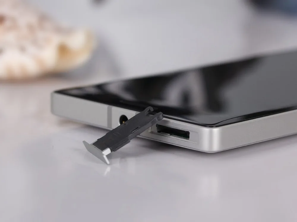 Nokia Lumia 930, разблокирована, 5,0 дюймов, 2 Гб ОЗУ, 32 Гб ПЗУ, МП камера, четыре ядра, LTE, NFC, Windows, мобильная ОС, мобильный телефон