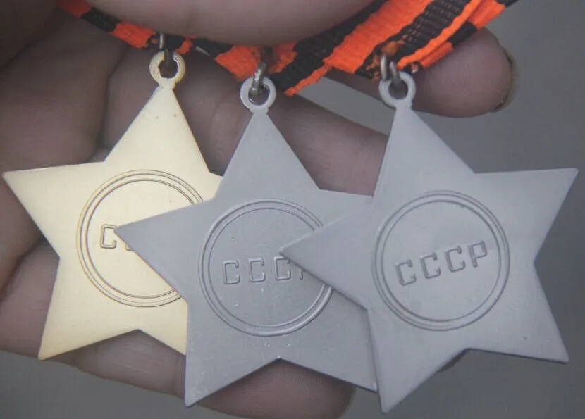 Копия 3 шт. набор знаков с орнаментом славы класс 1 2 советских медали значок СССР |