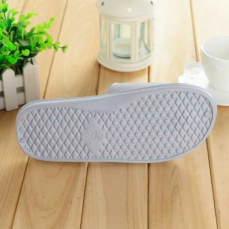 

Dropshipping Casual Slippers Shoes Men Solid Flat Bath Slippers Hot Sale Summer Sandals Male Indoor Outdoor Open Toe Beach