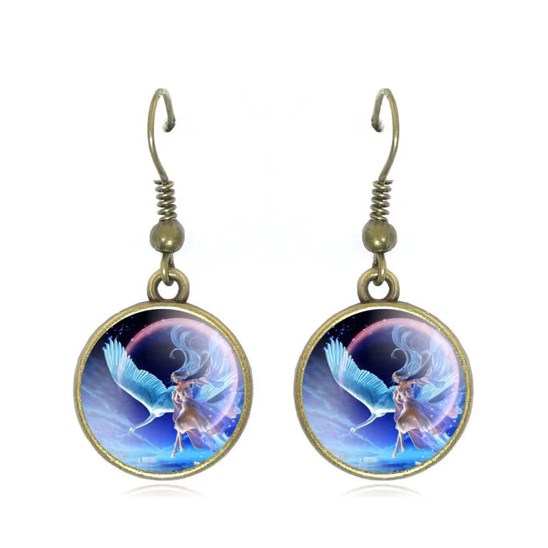 Серьги-капельки с красивым ангелом Винтажные серьги кабошонами из стекла