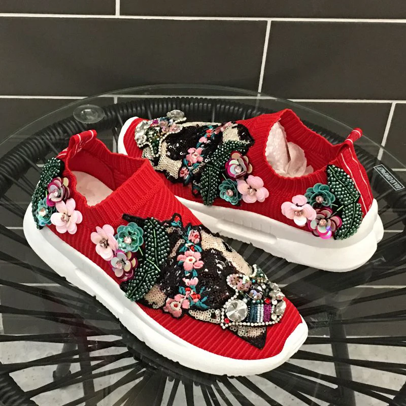

Rhinestones Sneakers Women Shoe Fashion Crystal Gemstone Sneakers Causal Shoes Woman Red Flat Shoes Ladies Girls WK122