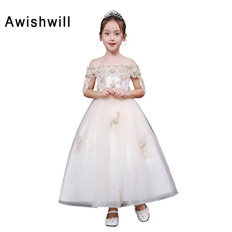 

New Arrival 2019 Off the Shoulder Flower Girl Dresses With Sleeves Appliques Tulle Ankle Length Girl Pagenat Dress
