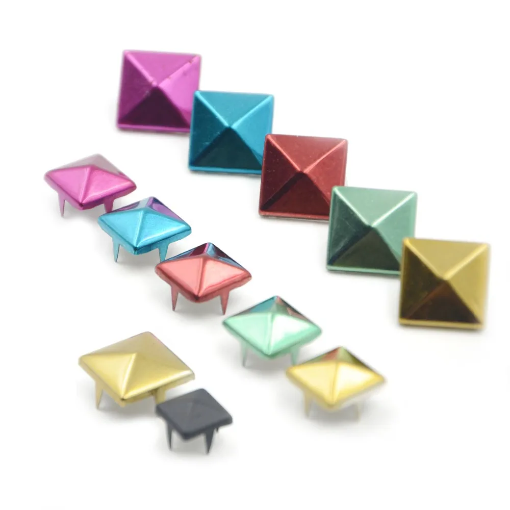 100 шт. 8 мм черные цветные персонажи квадратные пирамидальные заклепки шпилька
