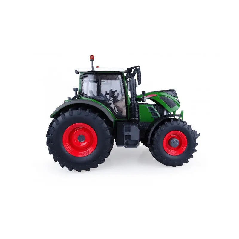 UH5231 1:32 FENDT 724 VARIO натуральный зеленый