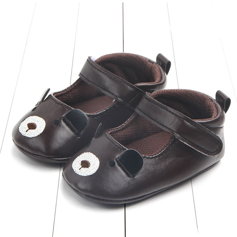 Новейшие сандалии летняя модная детская обувь для мальчиков и девочек кожаная на