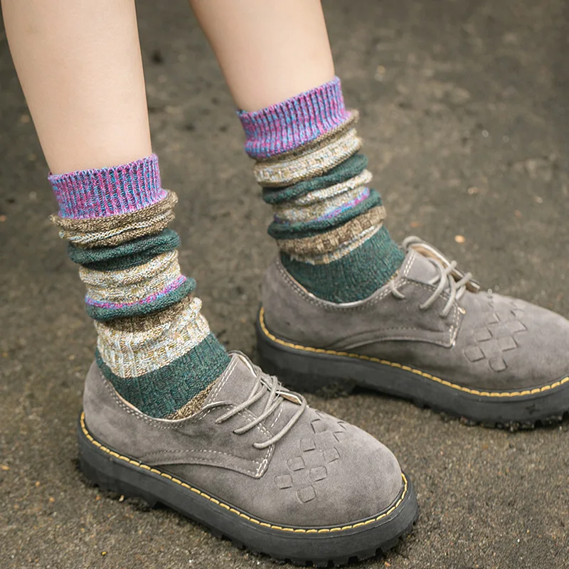 Japan Harajuku Vintage Striped Woman Socks Winter Fashion Compression High School Women's Socks Long Thick Female Cotton Socks