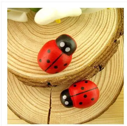 Детский цветной свитер с пуговицами в виде головы медведя яркие цвета