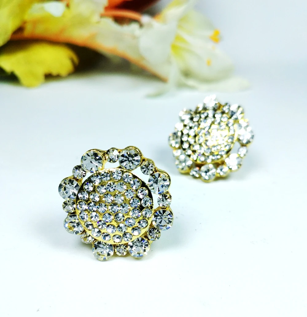 Нью Йорк Стиль Кристалл Pave Круглый Серьги гвоздики золотой тон махнул круглый