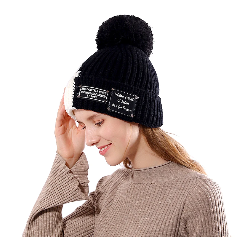 Новинка, теплая зимняя шапка, женская мода, Skullies Beanies, толстая меховая вязаная шапка для женщин, женские шапки с помпоном, двухцветная дизайнерская шапка