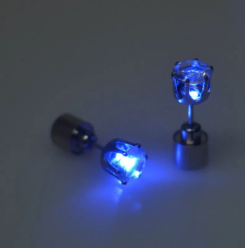 Blue 1 пара, уникальный светодиодный светильник для мальчиков и девочек, рождественский подарок, вечерние серьги на Хэллоуин, квадратная ночь, серьги-гвоздики, светодиодный вечерние, музыкальный фестиваль - Color: Blue