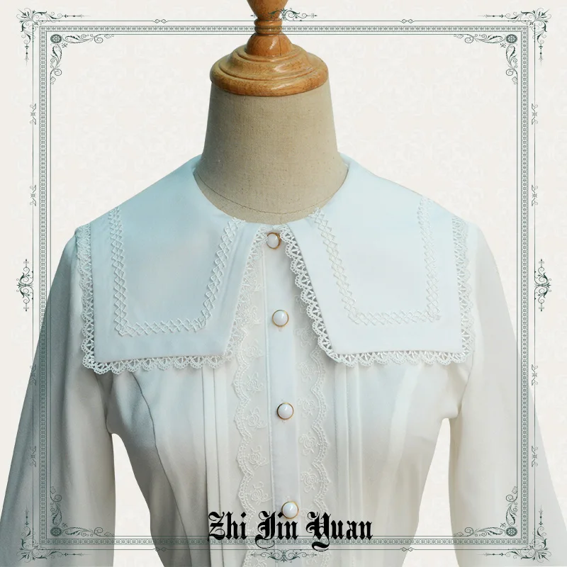 Красивая женская блузка в стиле &quotЛолита&quot с квадратным воротником и длинными