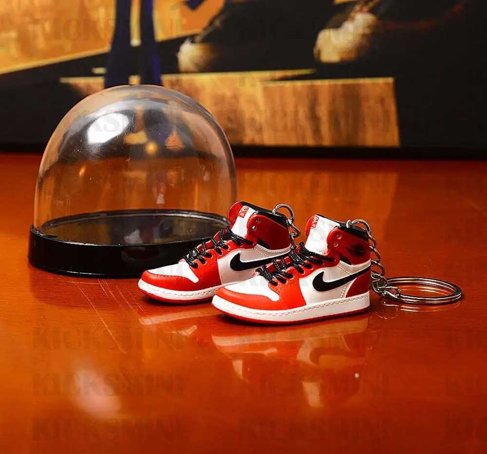 SK005-38 a shoe Air Jordan 1 OG CHICAGO брелок в виде кроссовка подвеска 3d мини-брелок на цепочке стерео Баскетбольная обувь модель автомобиля пара кукла аксессуары - Цвет: SK005-38 a shoe