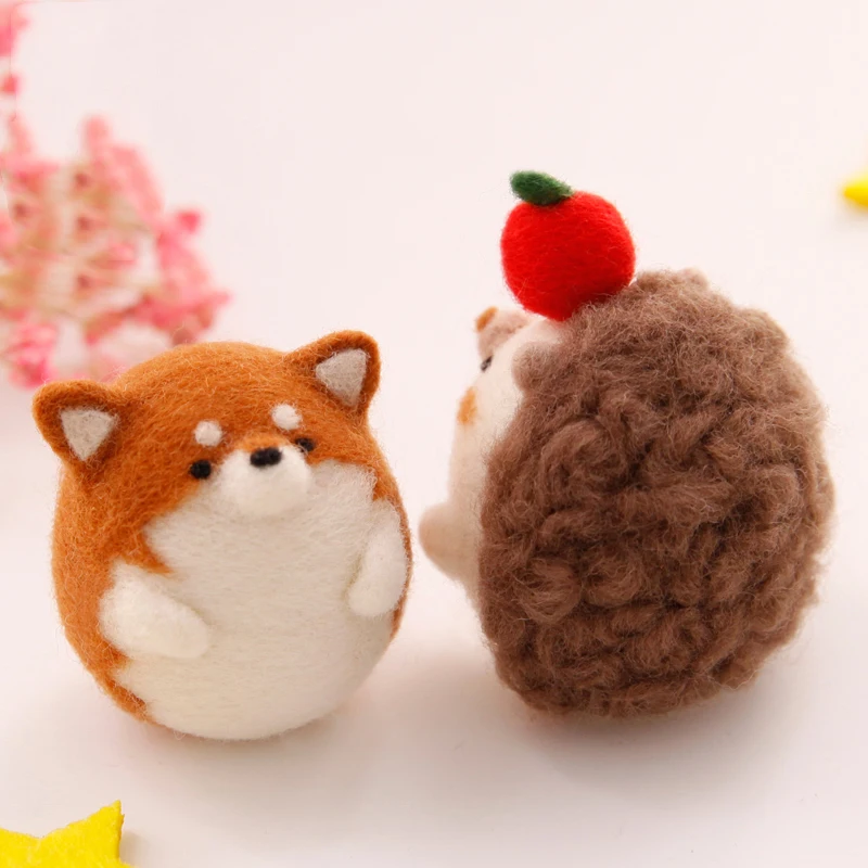 1 Набор неготовых изделий из войлока ежика и Шиба ину ручная работа материал