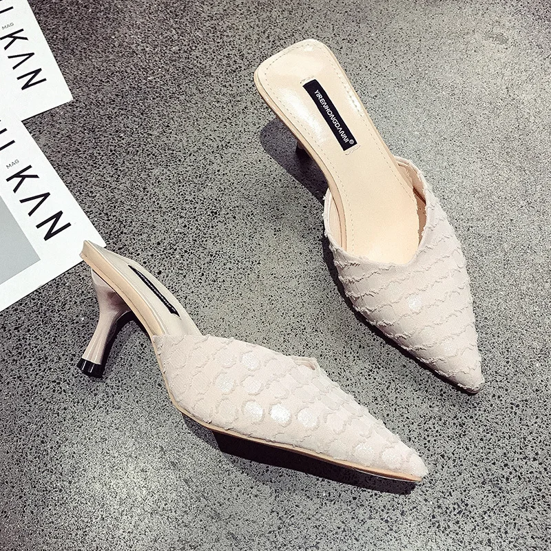 Новые женские шлепанцы коллекция 2019 года Летние вьетнамки на высоком каблуке с