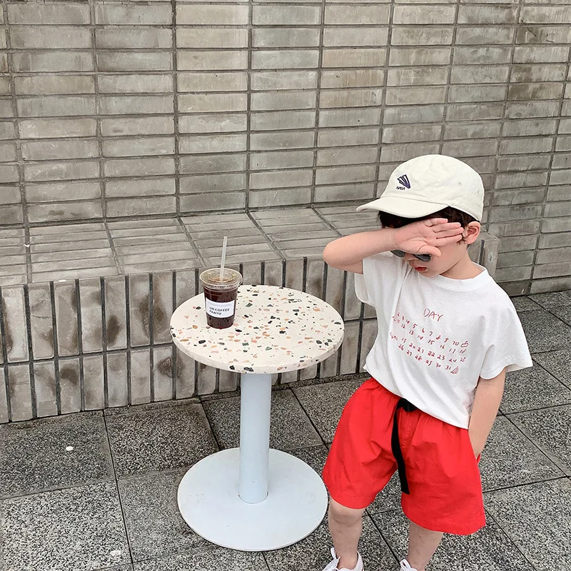 Модные Цветные Шорты для мальчиков в Корейском стиле летние однотонные шорты из