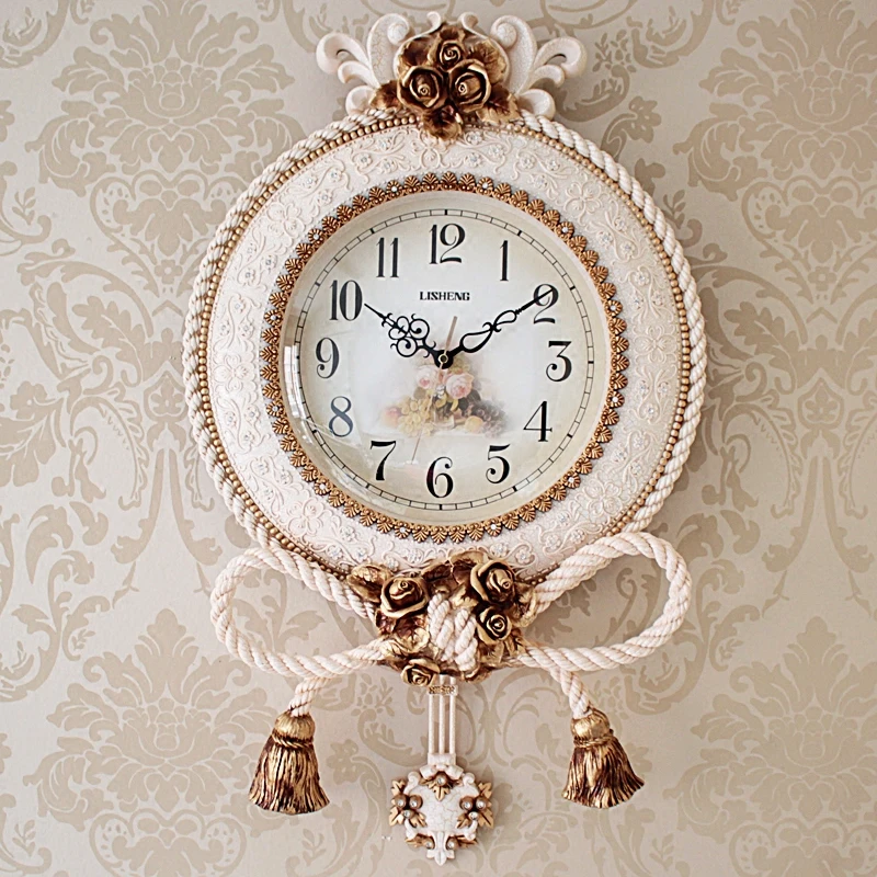 

Европейские креативные настенные часы для гостиной, настенные часы, кварцевые часы, бесшумные американские пасторальные Модные индивидуал...