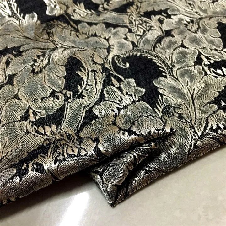 Бесплатная доставка 100% ткань из жаккардовой вискозы черный фон с цветочным