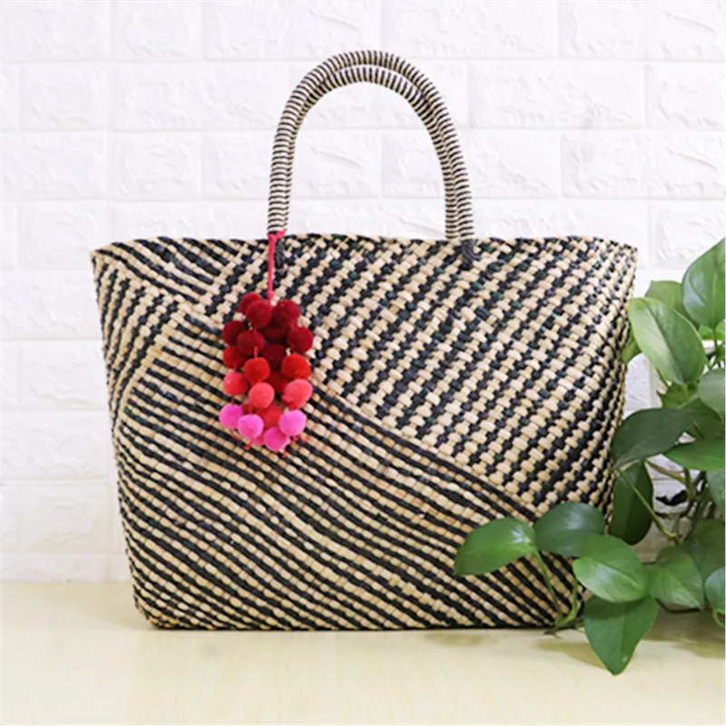 

New Straw Handbag Fashion Water Weaving Straw Bag Vacation tourism Handbag Beach Bag Summer Large Woven Straw Bags For Handbags