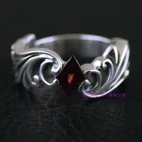 Thailand jewelry  rhombic garnet rings decorated with Thai silver ring