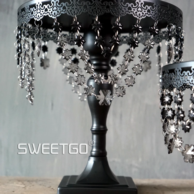 

Metal iron black& white cake stand set 10''/12'' crystal pendant charm cupcake stand dessert tray party decoration supplier
