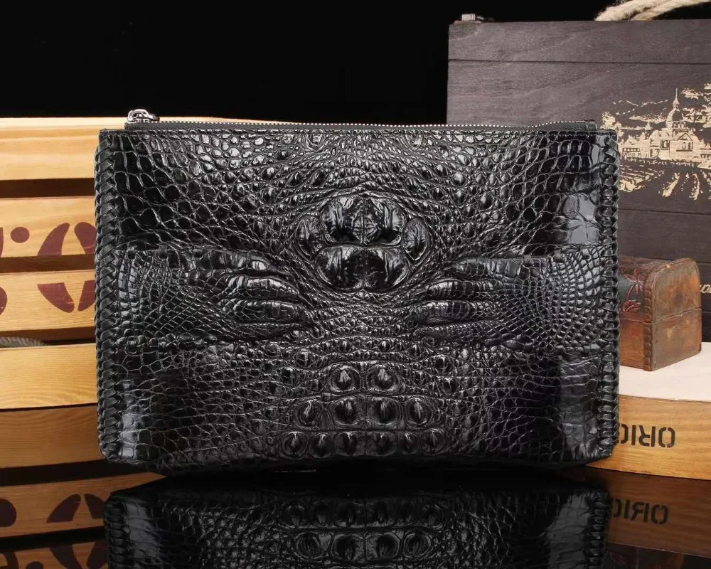 Рисунок 3 - Мужской клатч из натуральной крокодиловой кожи