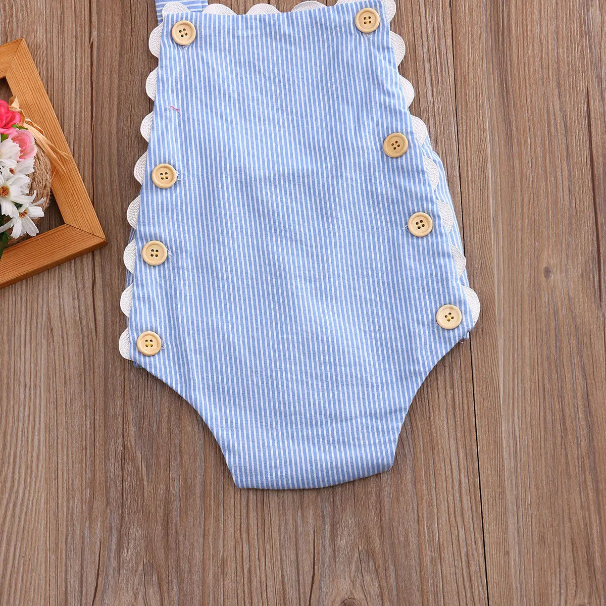 

2019 Emmababy Backless Striped Button Romper Summer Toddler Baby Girl Clothing Sleeveless Halter Cute Tassel Clothes Outfit