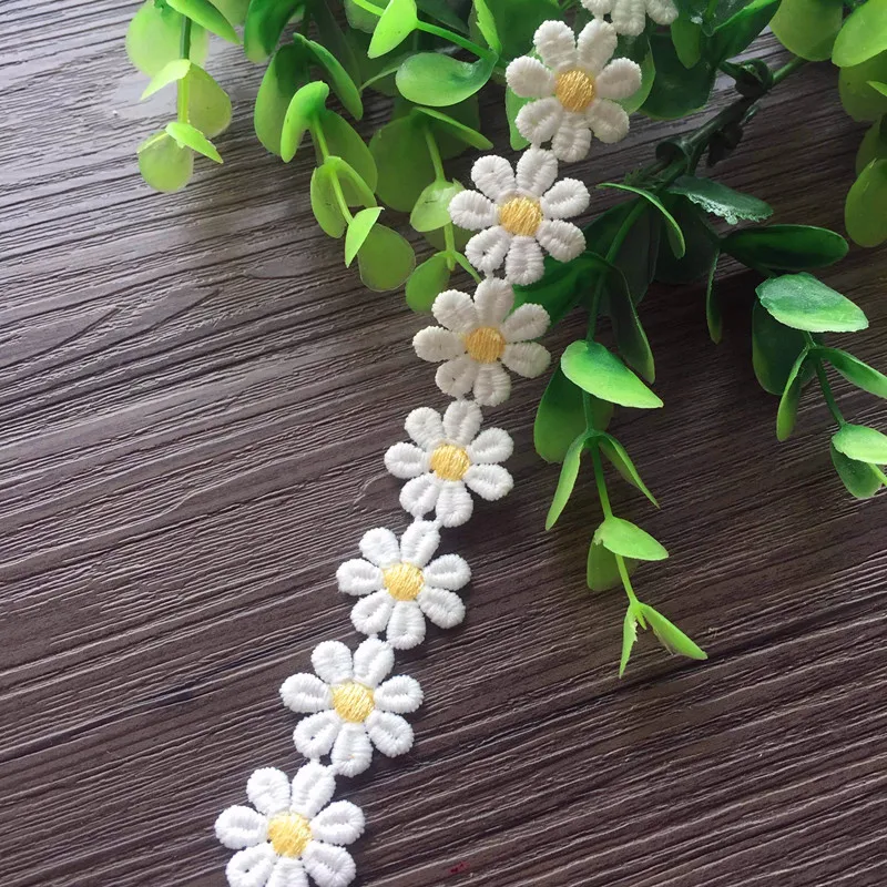 1 ярда в ширину: 2 см Kawaii Маленькая Дэйзи Дизайн растворимые воде хлопок кружева