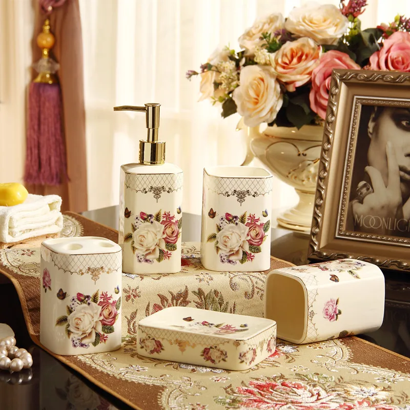 Европейский керамический набор для ванной комнаты из пяти предметов гаджеты