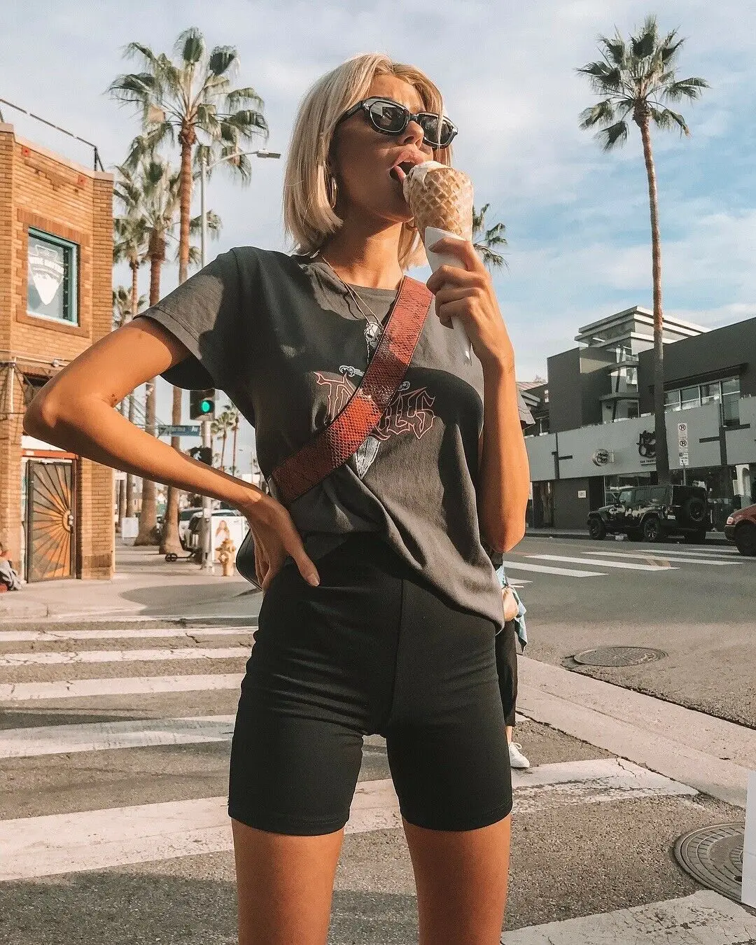 Женские повседневные велосипедные шорты Удобные однотонные с высокой талией для