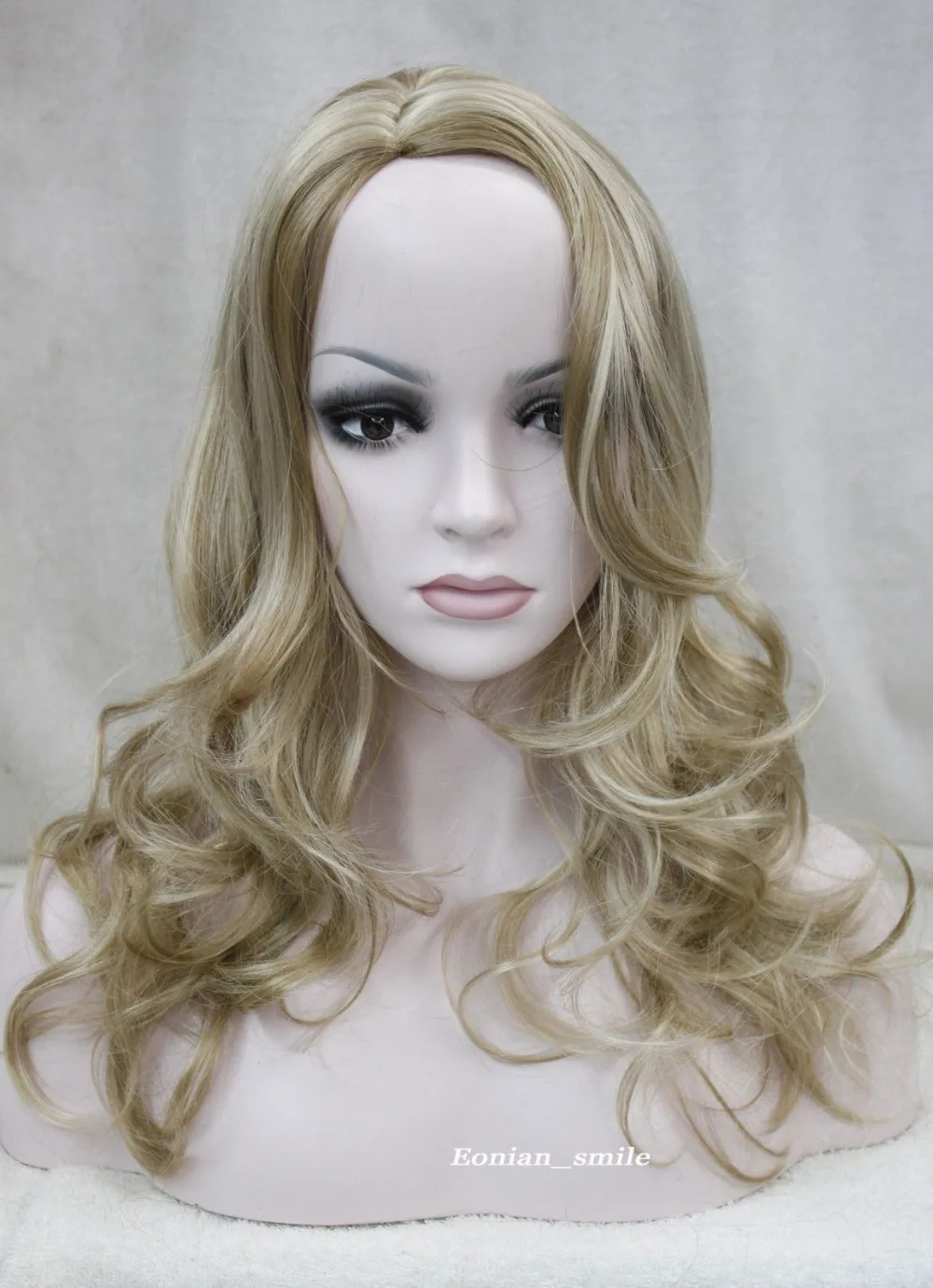 Стильный мед блондинка смешанных средних длинные волнистые женщины дамы