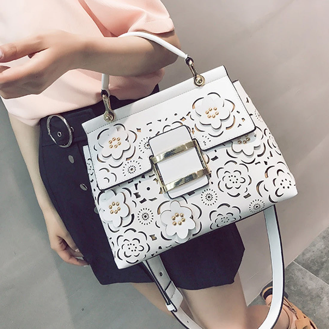 SFG HOUSE White Hollow Out Handbag Elegant Flower Summer Women Bag Luxury Casual PU Flap Messenger Bags | Багаж и сумки