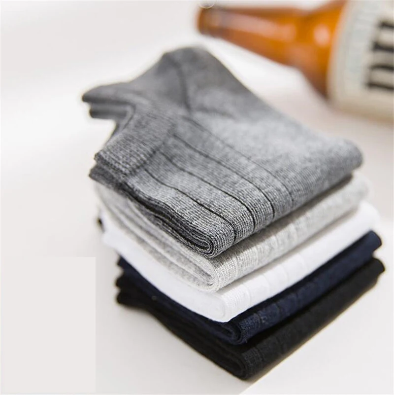 Covrlge Summer Men Shallow Mouth Boat Socks 2018 Fashion Casual Man Solid Ankle Sock High Quality Brand Sock 10 Pairs/lot NWM004