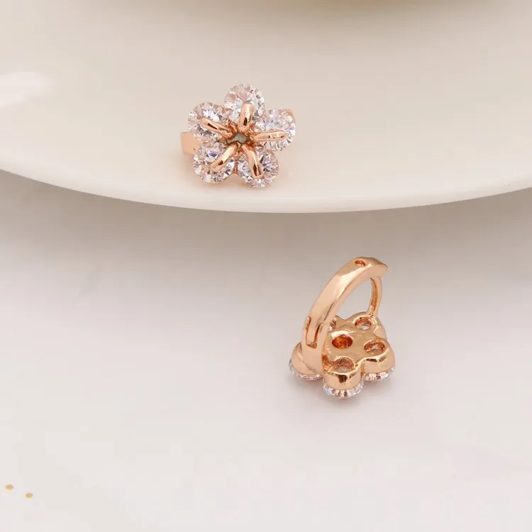 Позолоченные серьги-кольца MINHIN Luxuxy из чистого циркона для девочек, серьги с блестящим цветочным дизайном для свадьбы