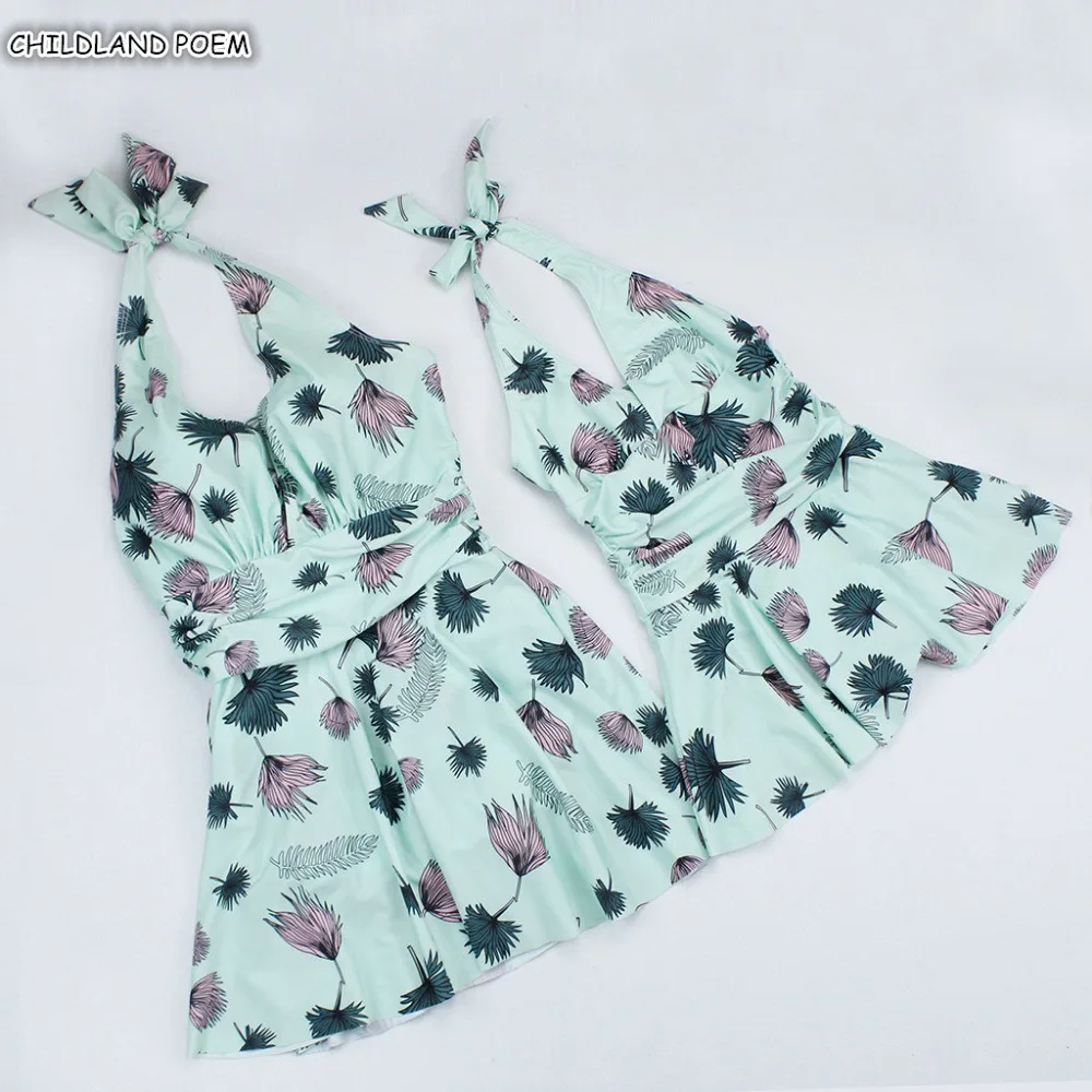 Купальник для мамы и дочки цветочный семейный образ купальник бикини семейная