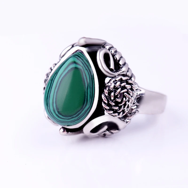 Женское кольцо из Малахита винтажное серебряное в виде цветка с вырезами и