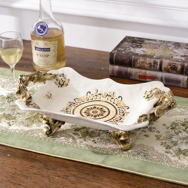 

high-grade ceramic decoration decoration Home Furnishing crack inside the living room cabinet TV cabinet a wedding gift