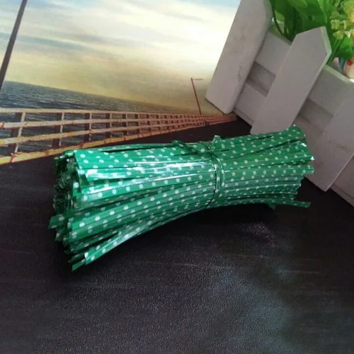Green 250 шт./пакет карамельный цвет точка печати твист перевязочная проволока для торта Pops уплотнение виолончели сумки леденец подарки упаковочные водоросли подарок украшение - Цвет: Green