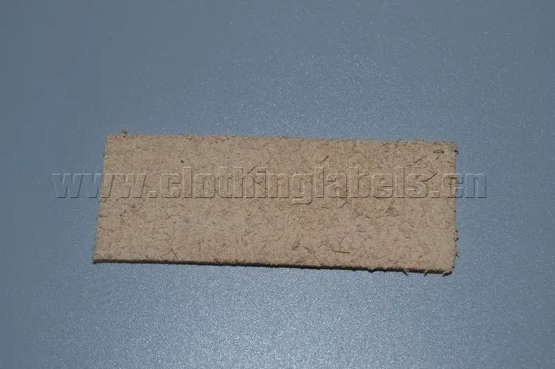 Брендовая этикетка из искусственной кожи для одежды