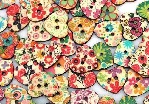 

400pcs mixed color kawaii painted floral heart Wooden button wood 18mm wholesale for scrapbook decor,sewing MK0256