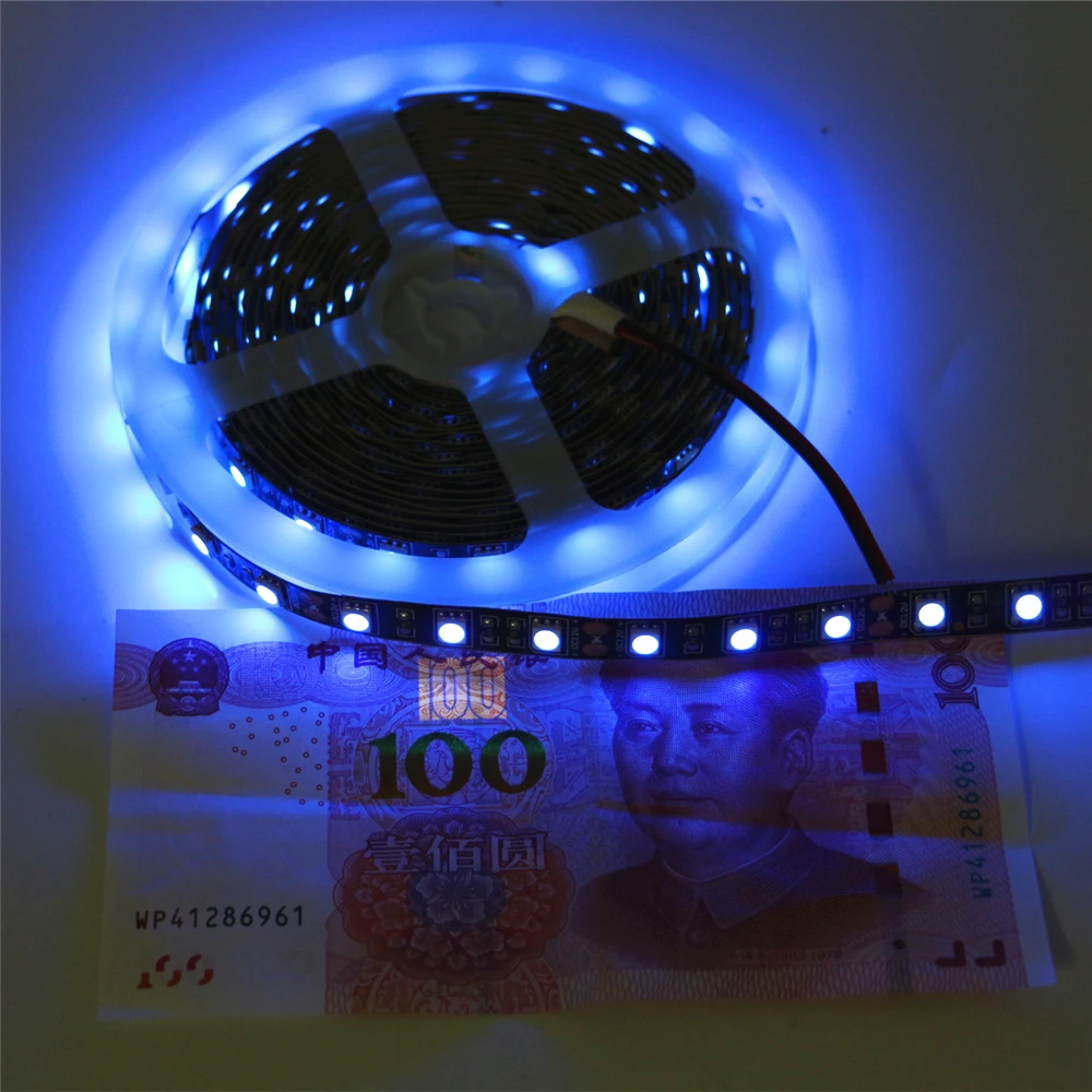 Супер Яркость 5 м DC12V SMD 5050 60 светодиодный s/M ЧЕРНЫЙ печатной платы УФ полосы