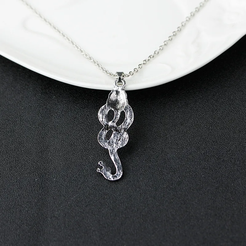

New Trendy Movie Jewelry Horcrux Snake Necklace Women Lady Antique Snake Pendant Necklaces