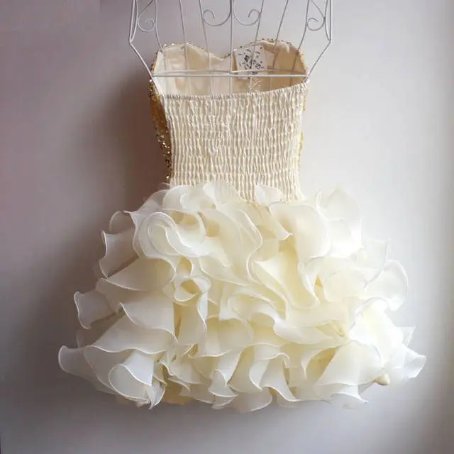 Женское облегающее коктейльное платье красное/белое блестящее танцевальное