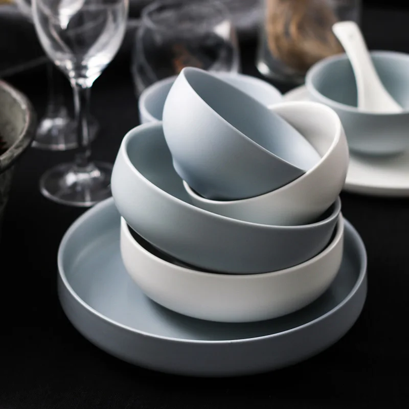 Лаконичная керамическая пигментированная миска для риса домашнего ужина