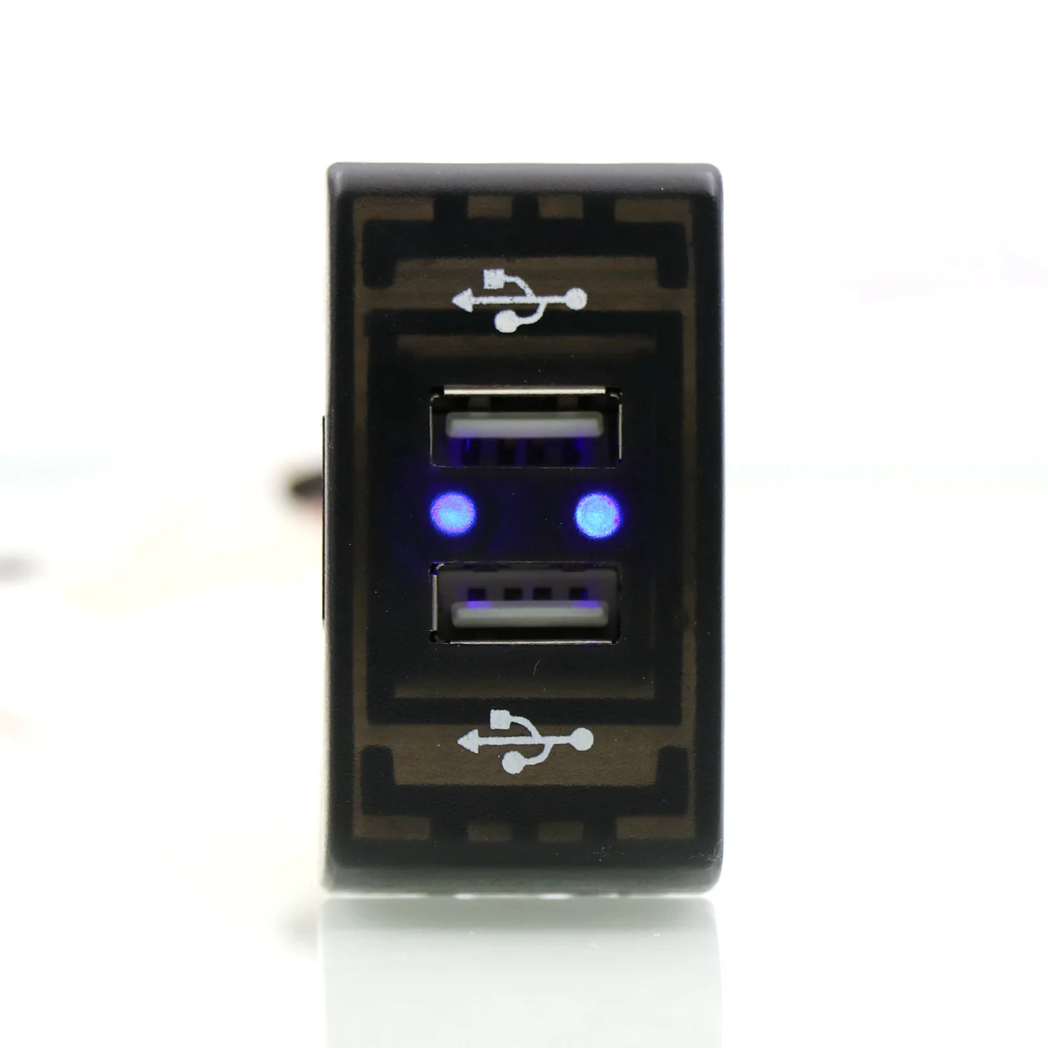Автомобильное зарядное устройство с двумя USB портами 5 В 2 1 А|Кабели адаптеры и