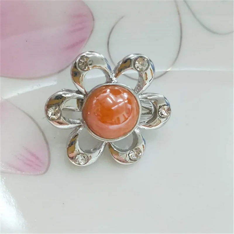 Fashion 4 Style Silver Color Flower Brooches For Women Rhinestones Crystal Wedding Brooch Pin Jewelry Clothing Badge Accessorise | Украшения